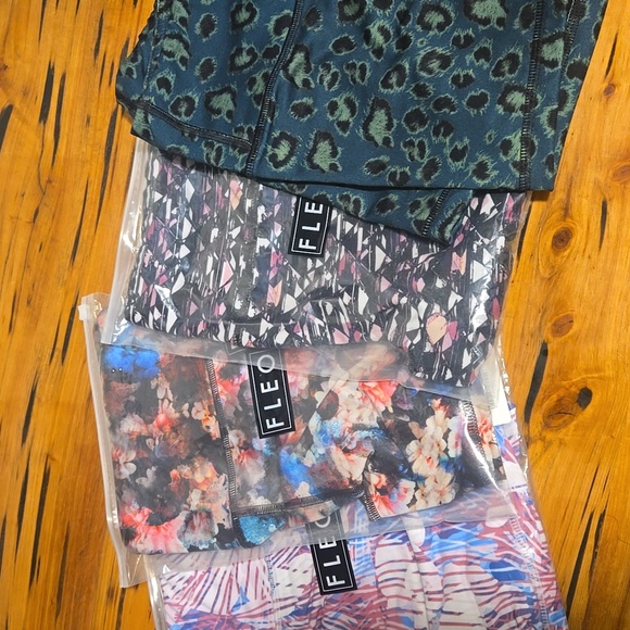 Fleo Power High Rise Shorts - Picture 10 of 10